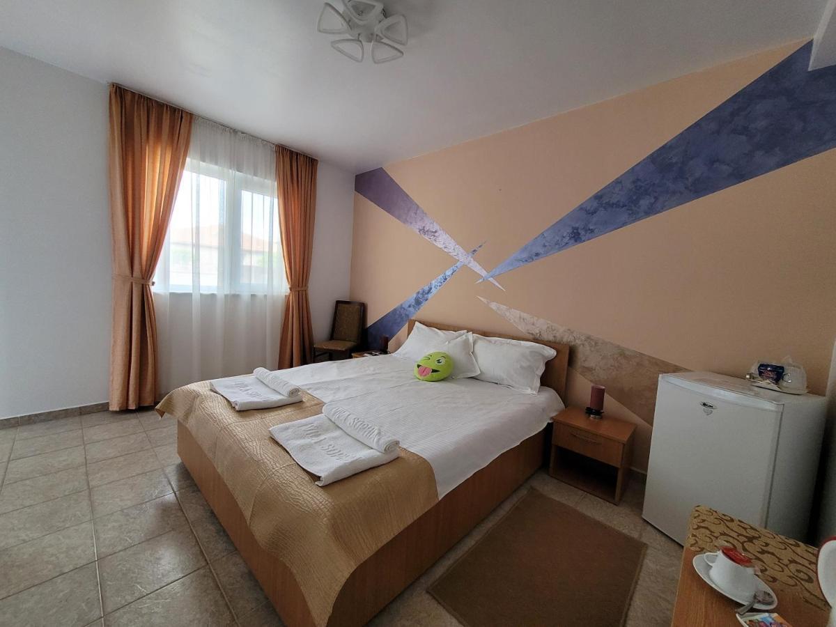 Vila Sophia Вама Веке Екстериор снимка